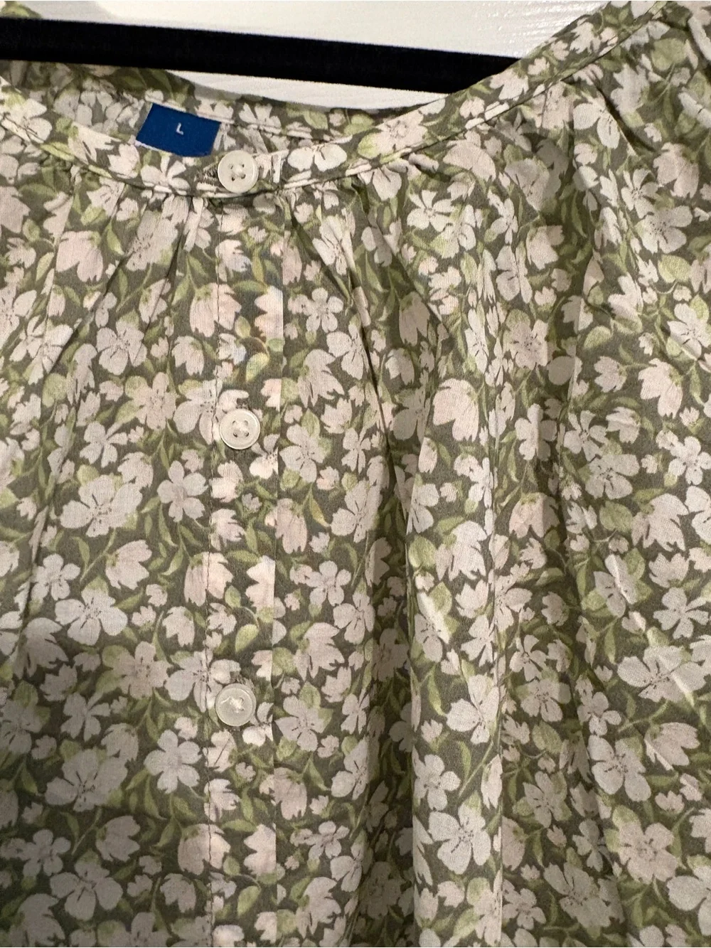 Old Navy Green and White Floral Button-Up Peasant Top- Green Floral NWT